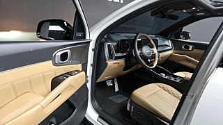 KIA SORENTO 2025