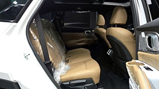 KIA SORENTO 2025