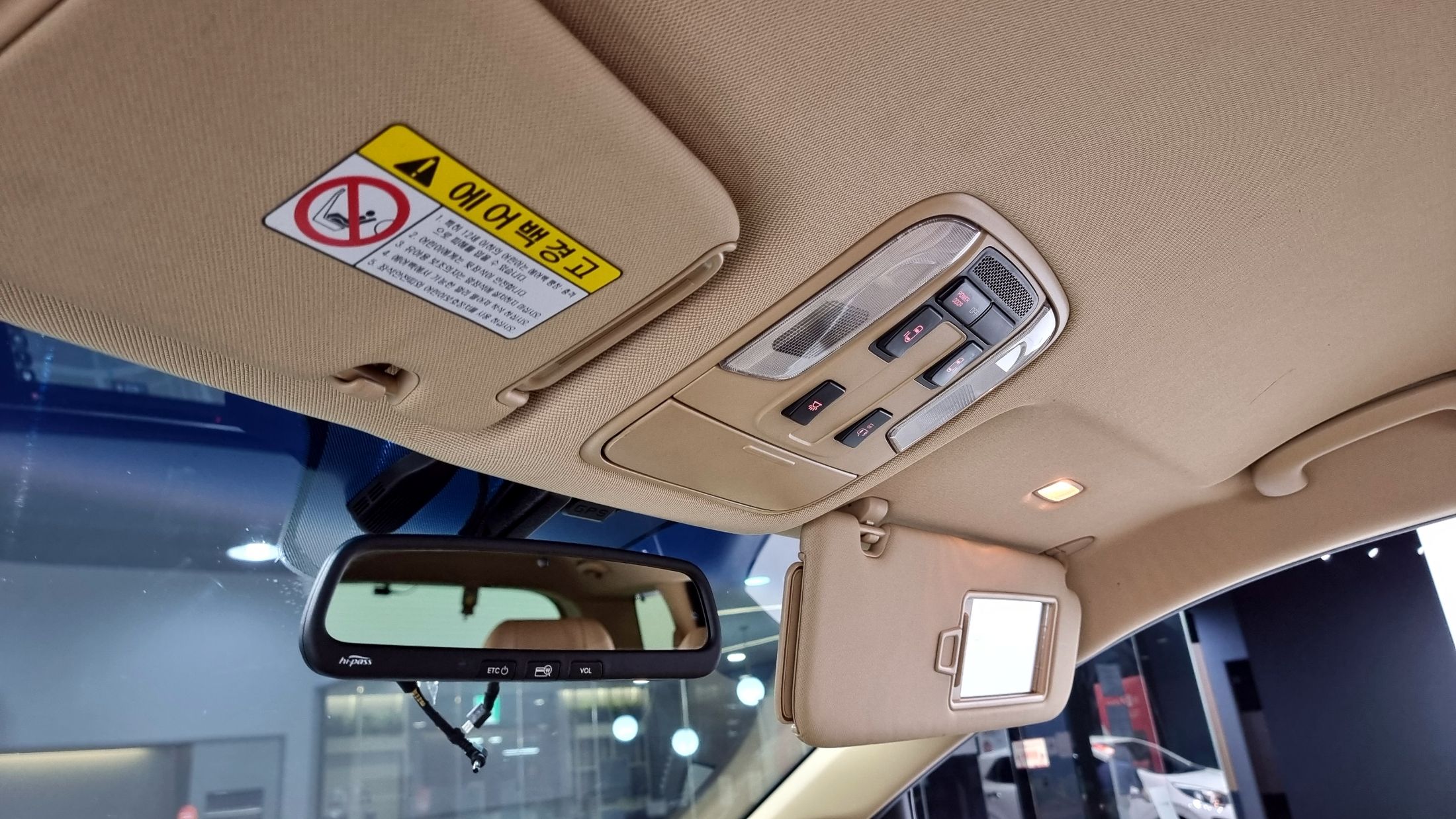 KIA CARNIVAL 2016
