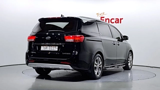 KIA CARNIVAL 2016
