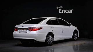 TOYOTA CAMRY 2015