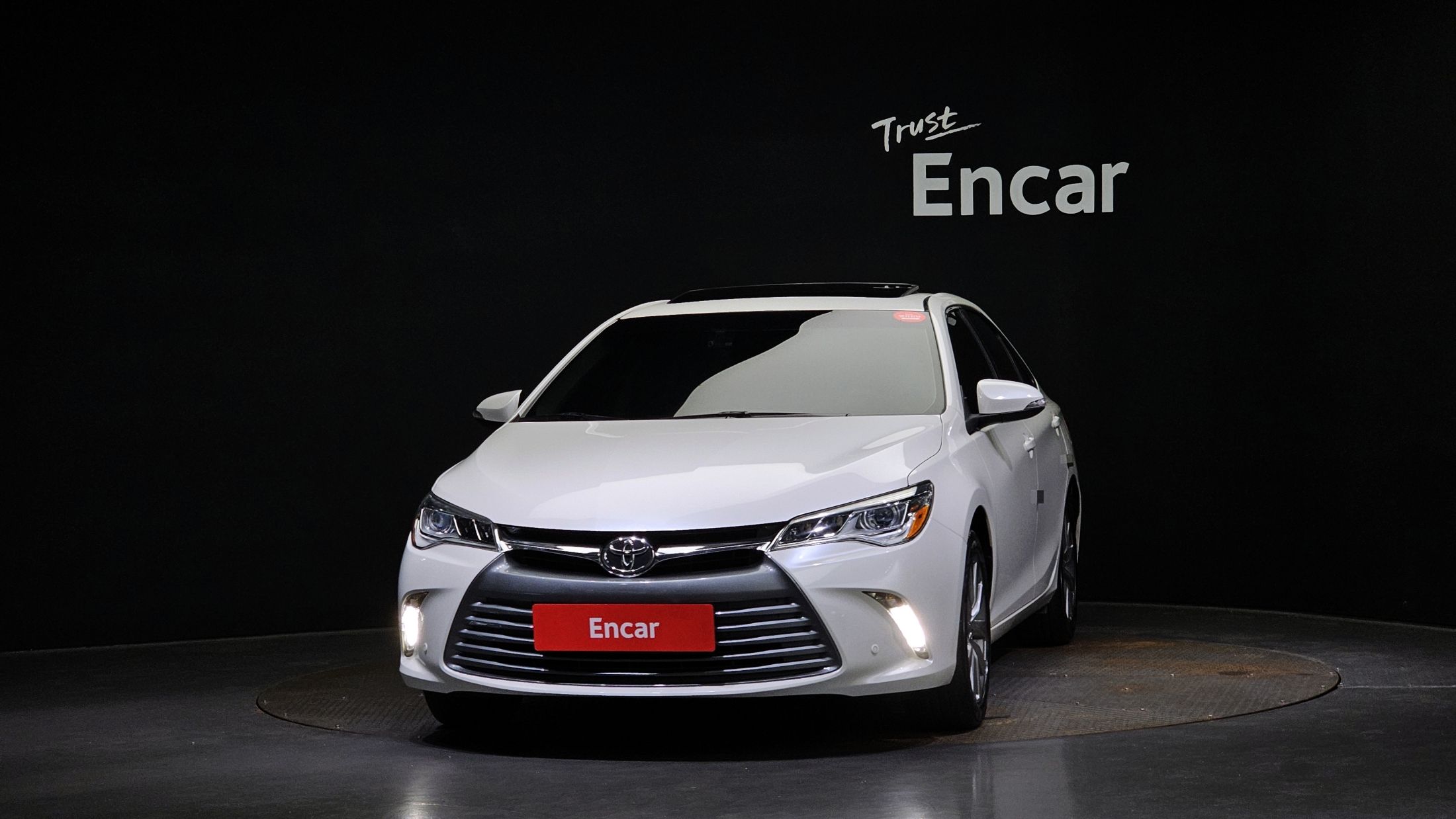TOYOTA CAMRY 2015