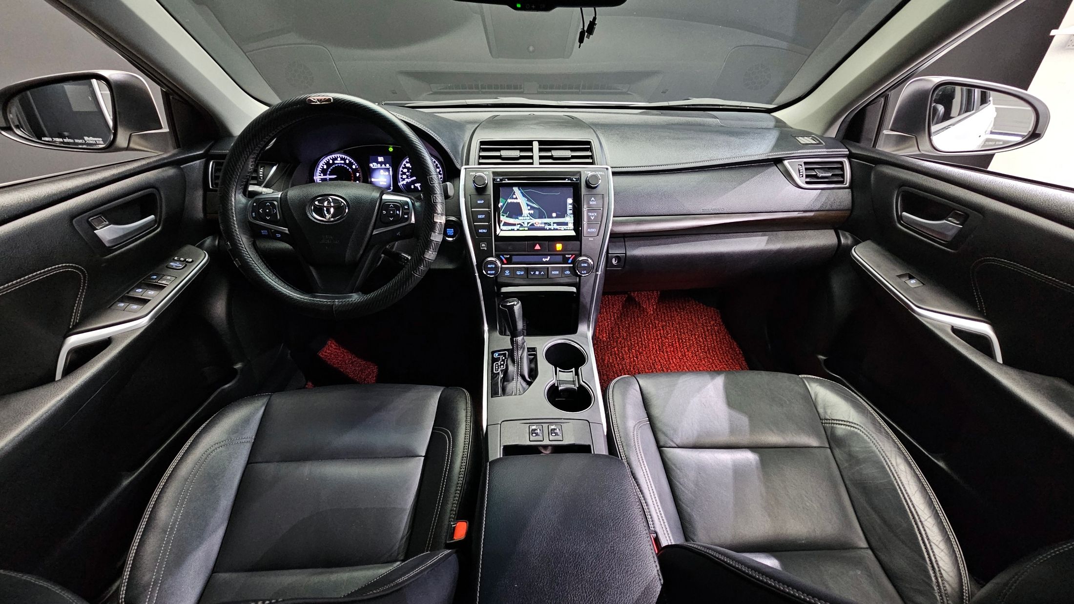 TOYOTA CAMRY 2015