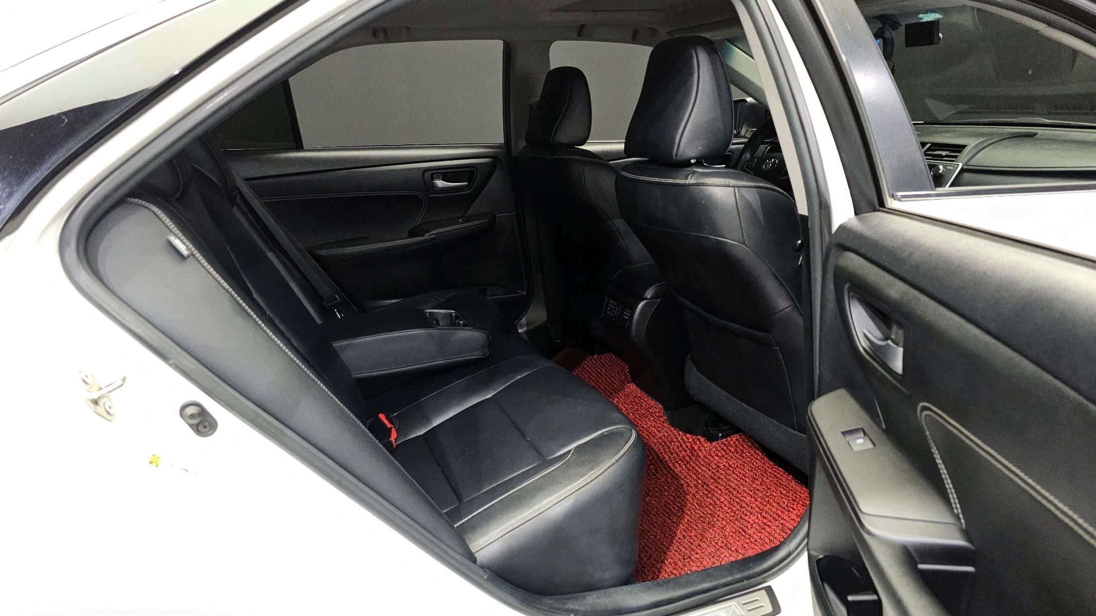 TOYOTA CAMRY 2015