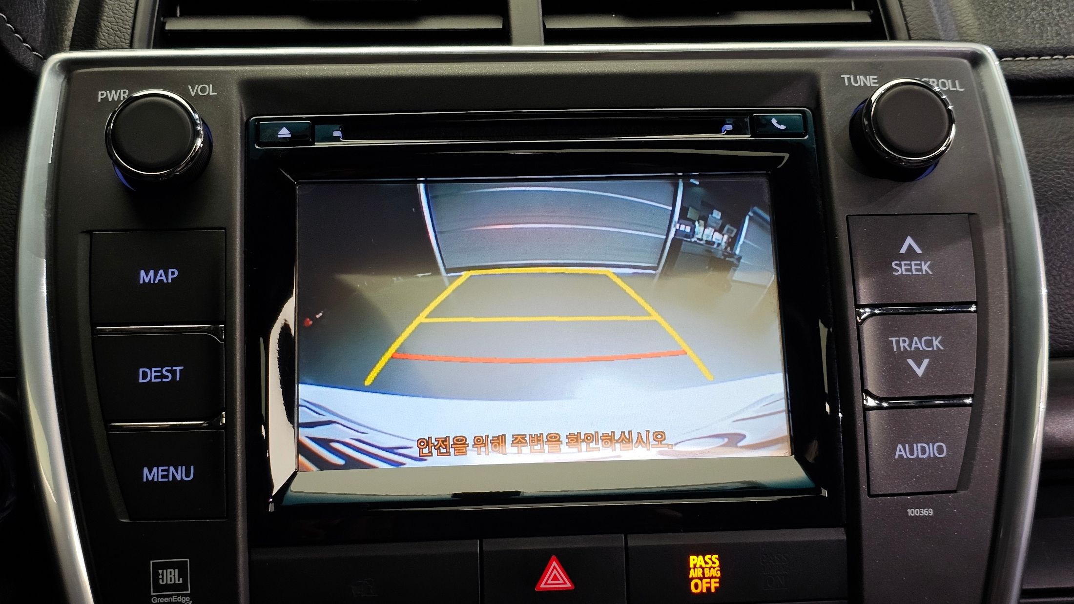 TOYOTA CAMRY 2015