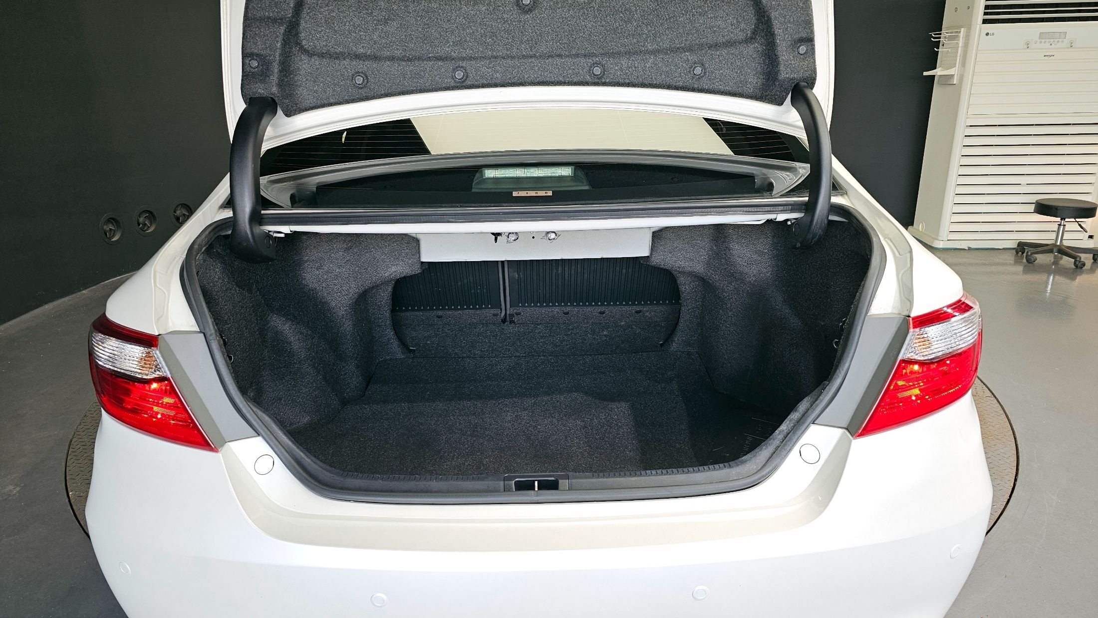 TOYOTA CAMRY 2015