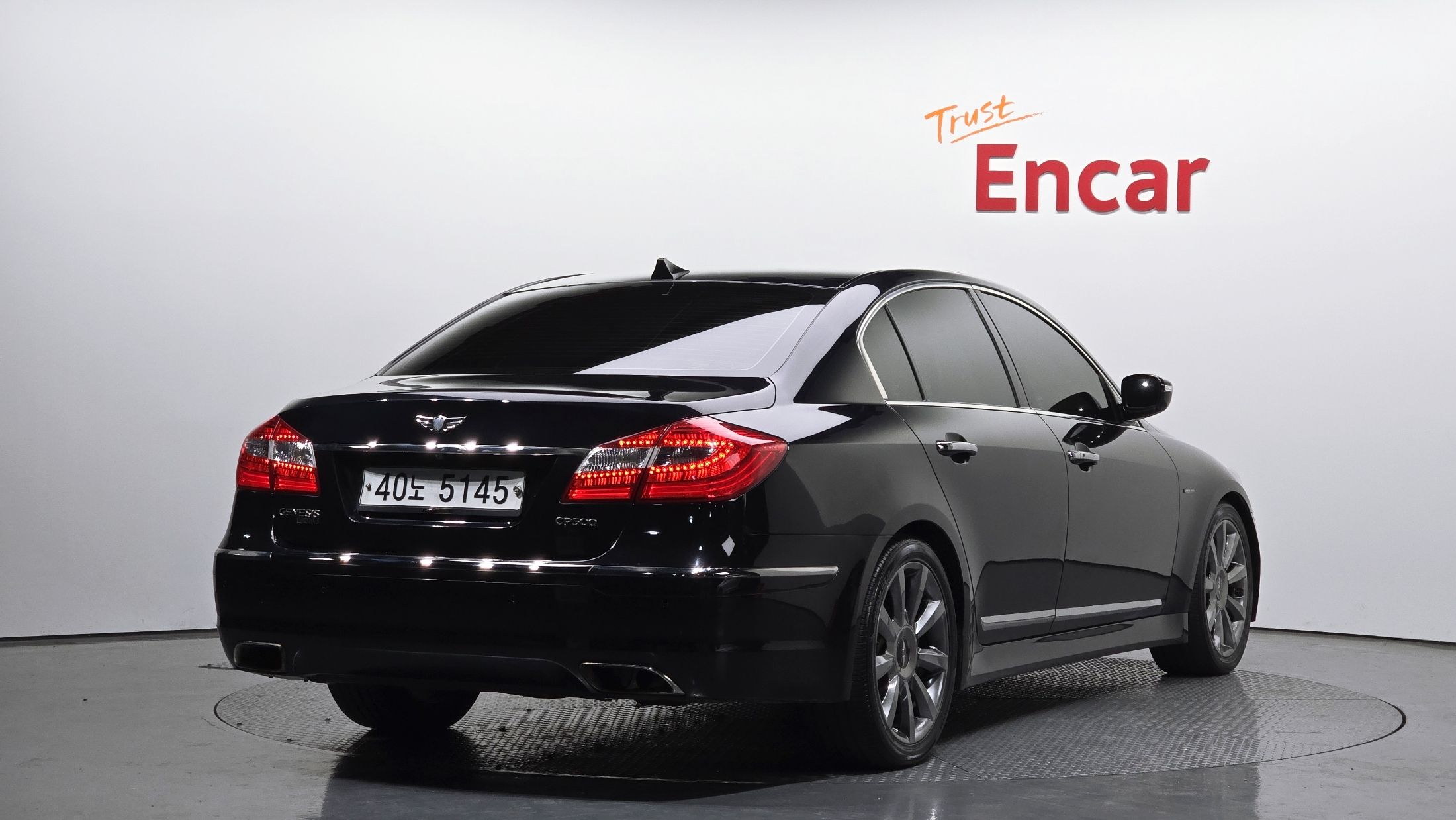 HYUNDAI GENESIS 2011