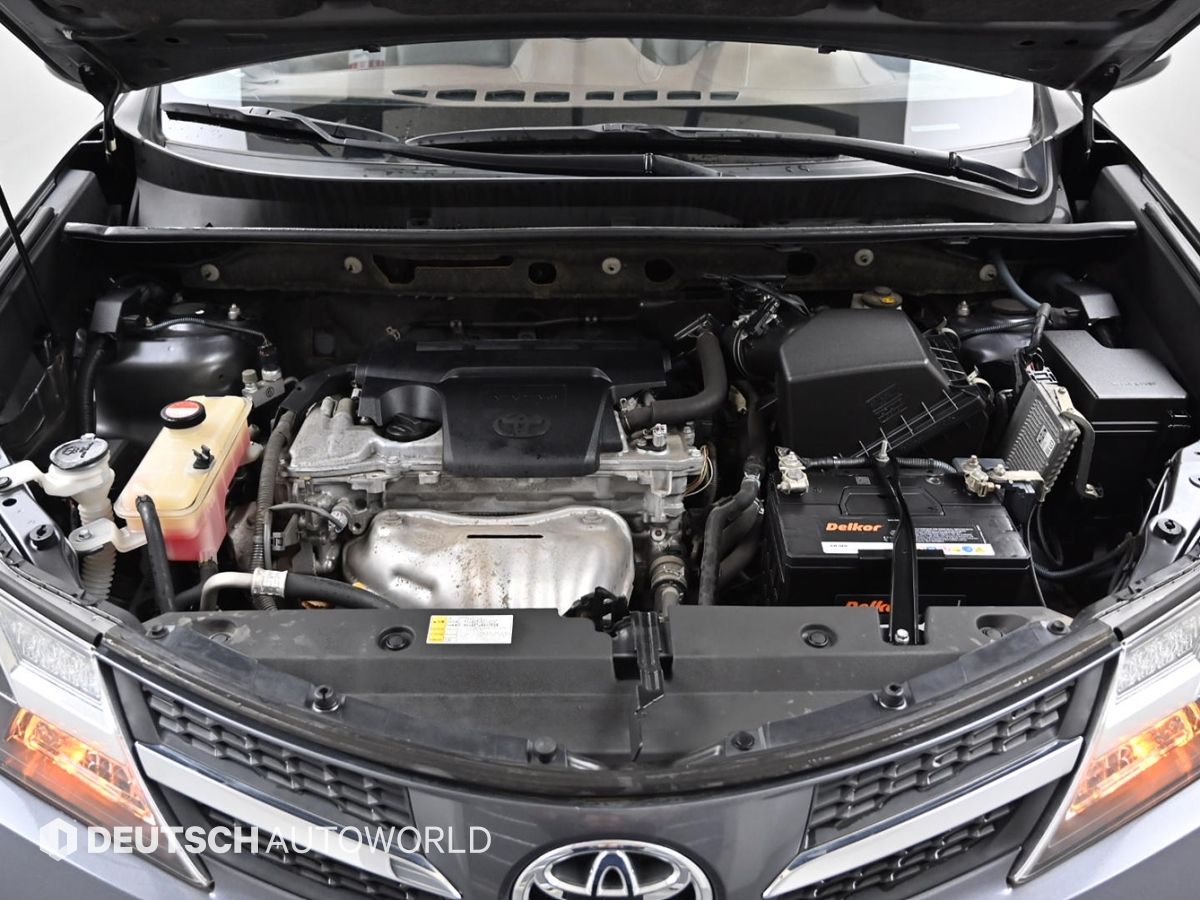TOYOTA RAV4 2015