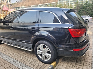 AUDI Q7  3.0 TDI Quattro 2010