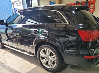 AUDI Q7  3.0 TDI Quattro 2010