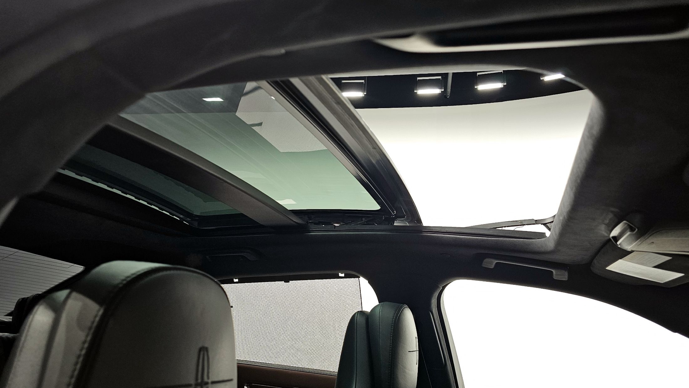 LINCOLN CONTINENTAL 2019