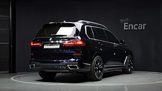 BMW X7 G07 2020