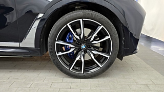BMW X7 G07 2020