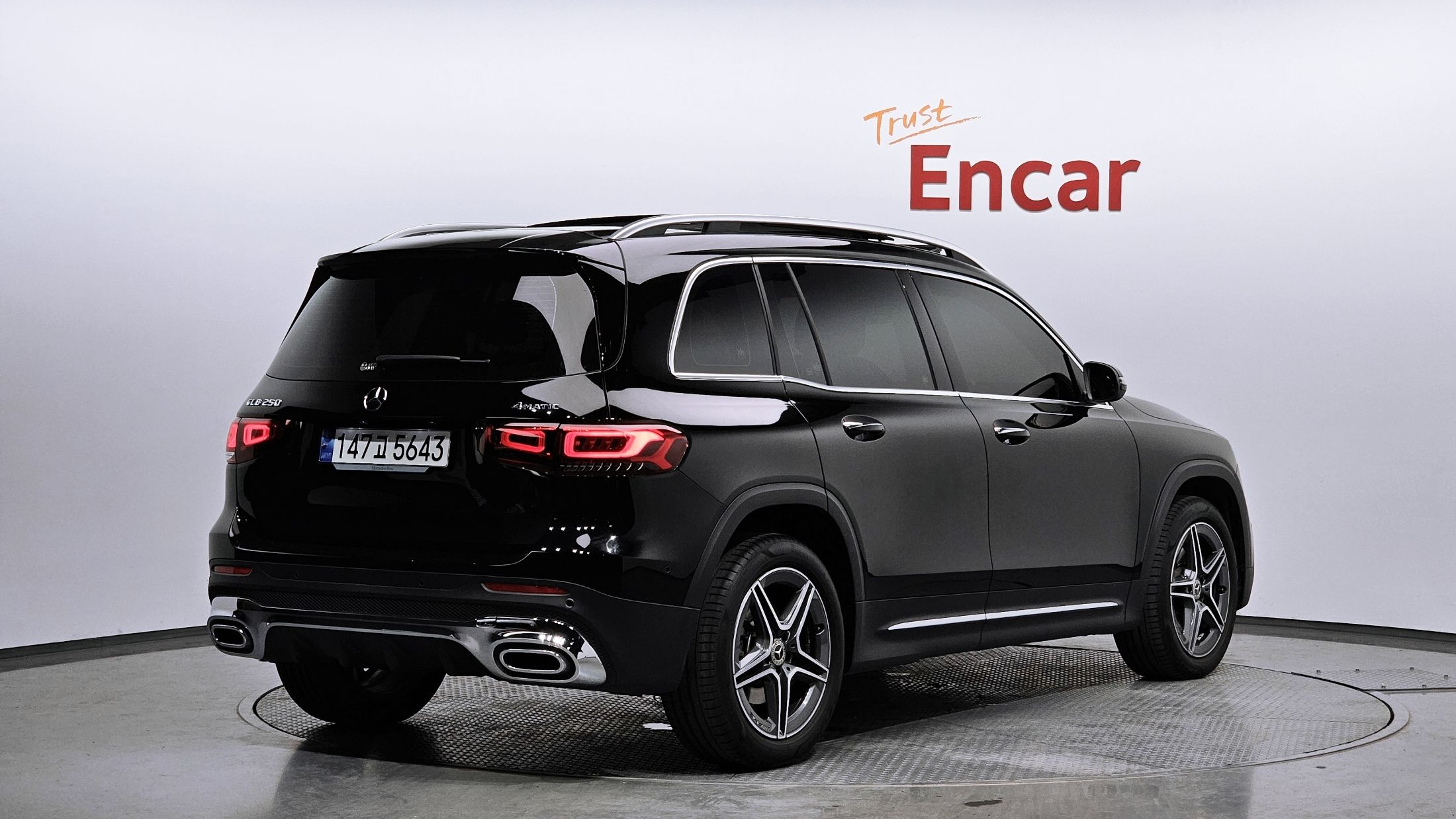 MERCEDES BENZ GLB-CLASS X247 2023