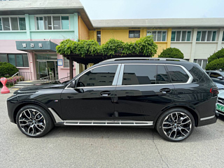 Заказать BMW X7 G07
