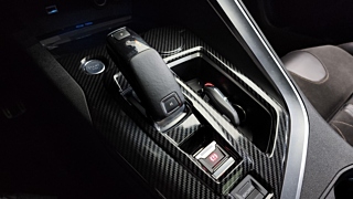 PEUGEOT 5008 2018