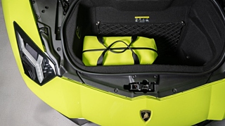 LAMBORGHINI AVENTADOR 2018
