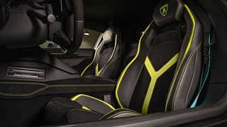 LAMBORGHINI AVENTADOR 2018