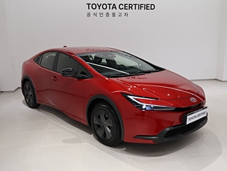 TOYOTA PRIUS 2024