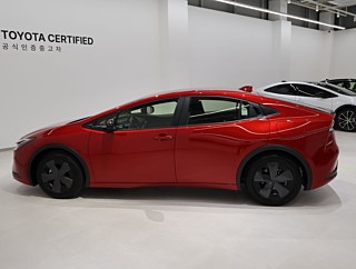 TOYOTA PRIUS 2024