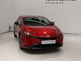 TOYOTA PRIUS 2024
