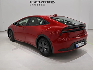 TOYOTA PRIUS 2024