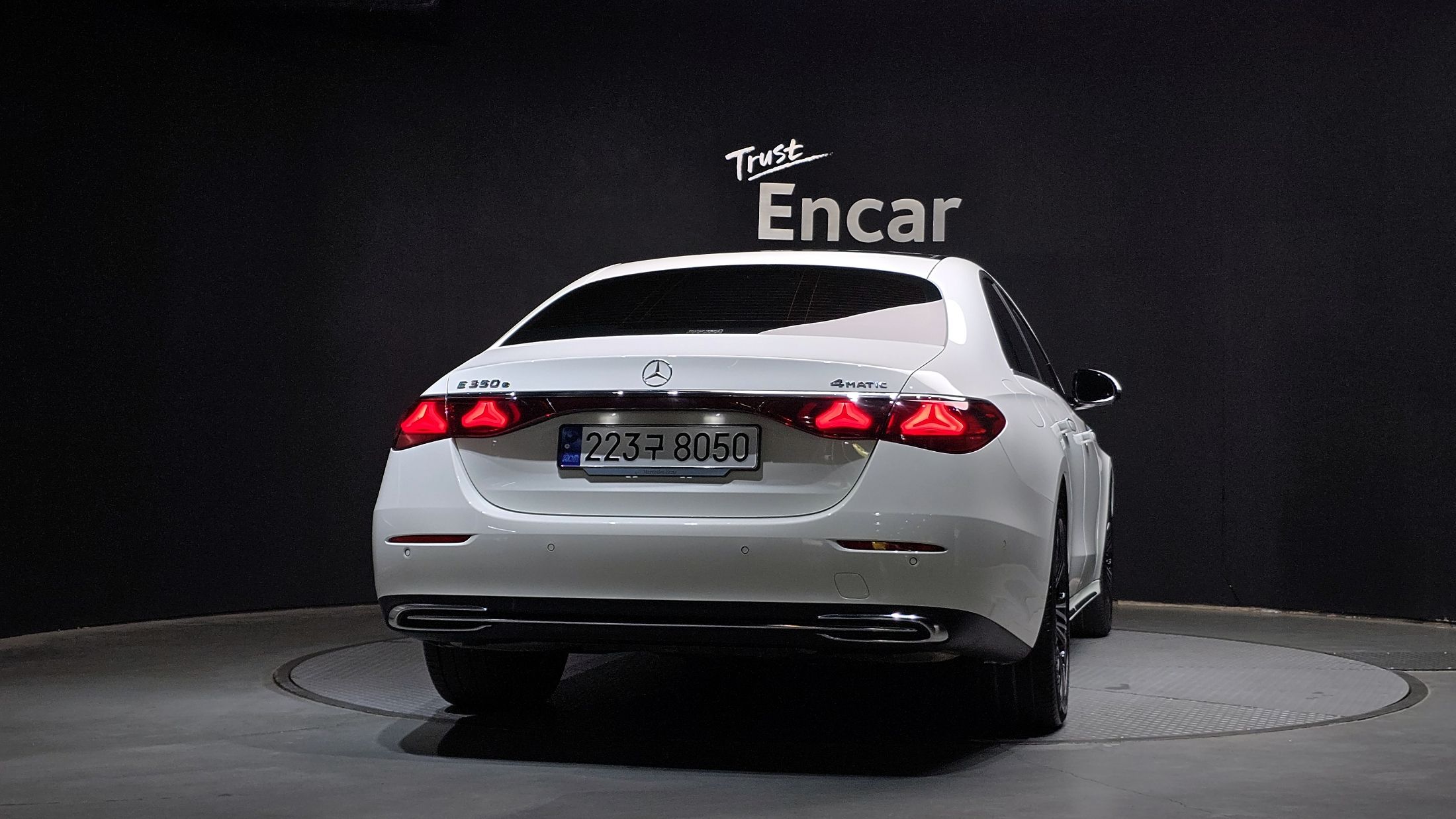 MERCEDES BENZ E-CLASS W214