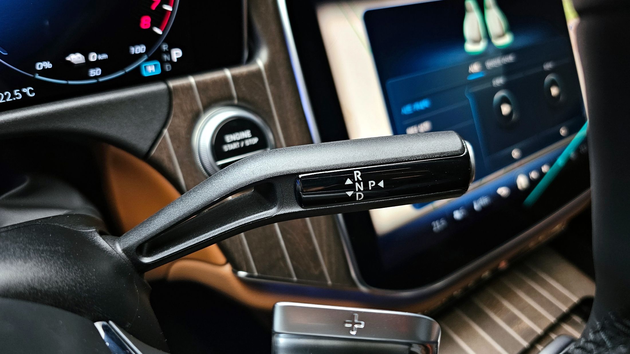 MERCEDES BENZ E-CLASS W214