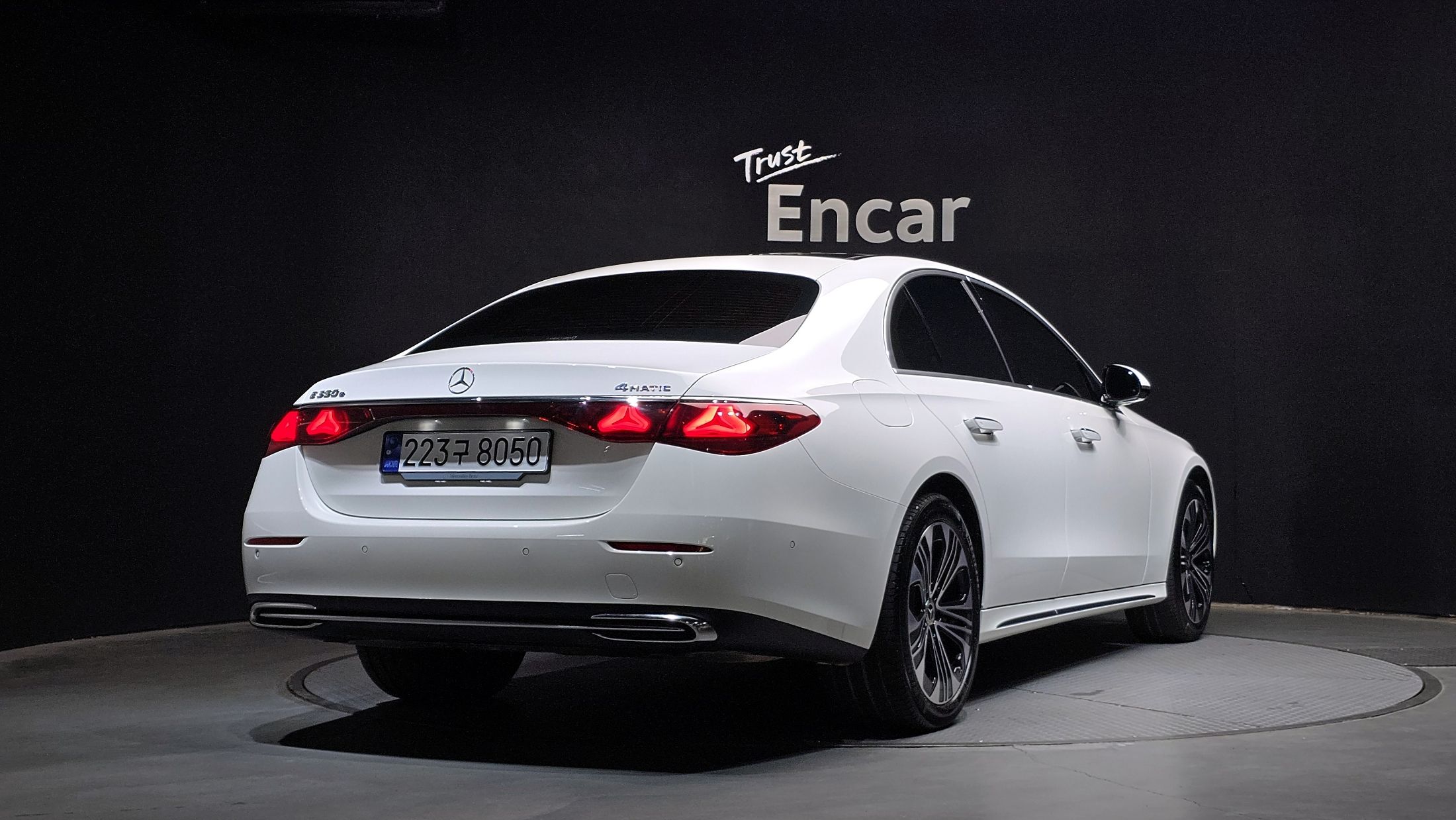 MERCEDES BENZ E-CLASS W214