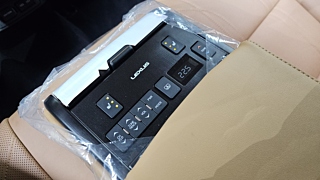 LEXUS ES300H 2024