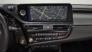 LEXUS ES300H 2024