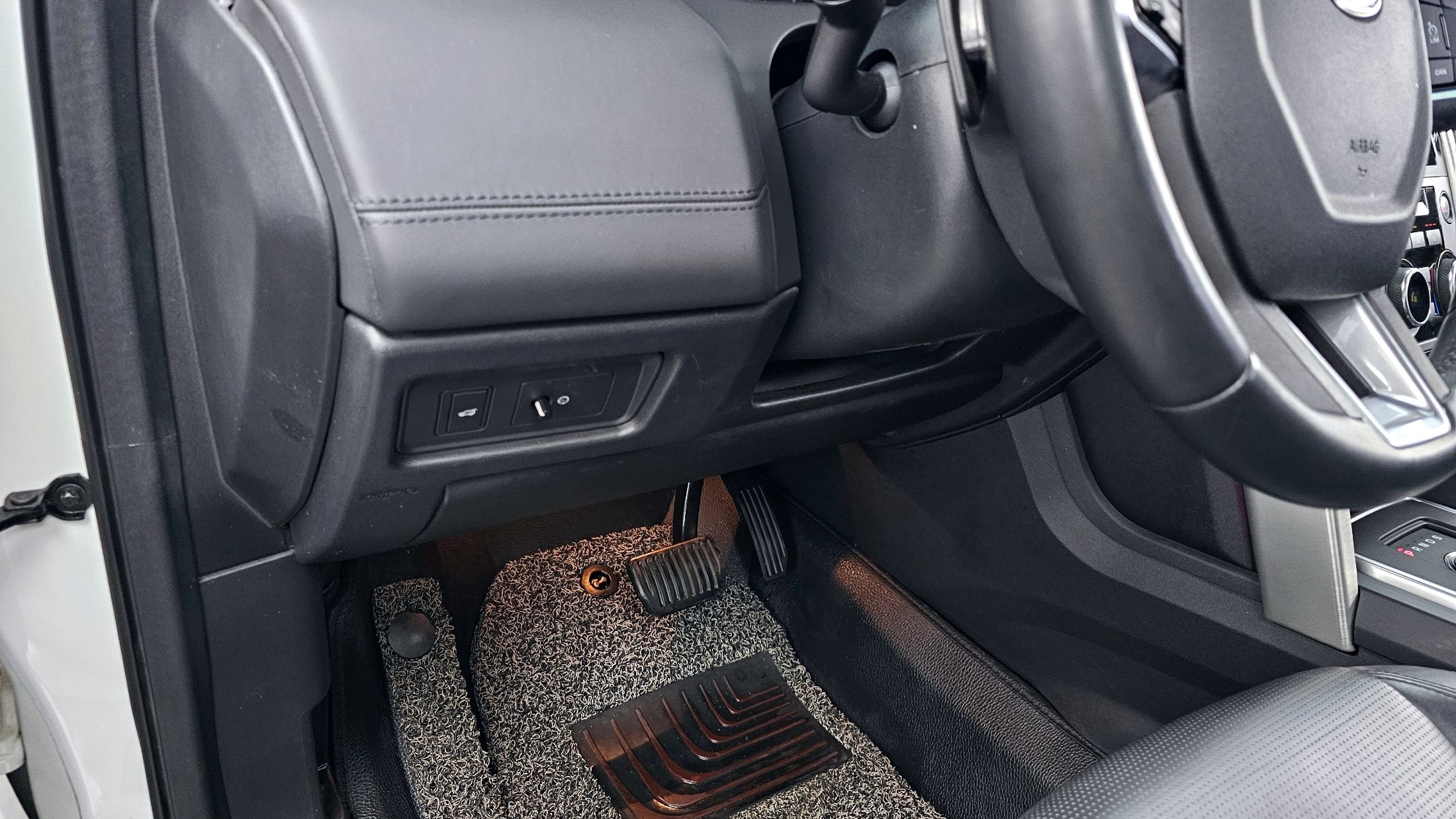 LAND ROVER DISCOVERY SPORT 2017