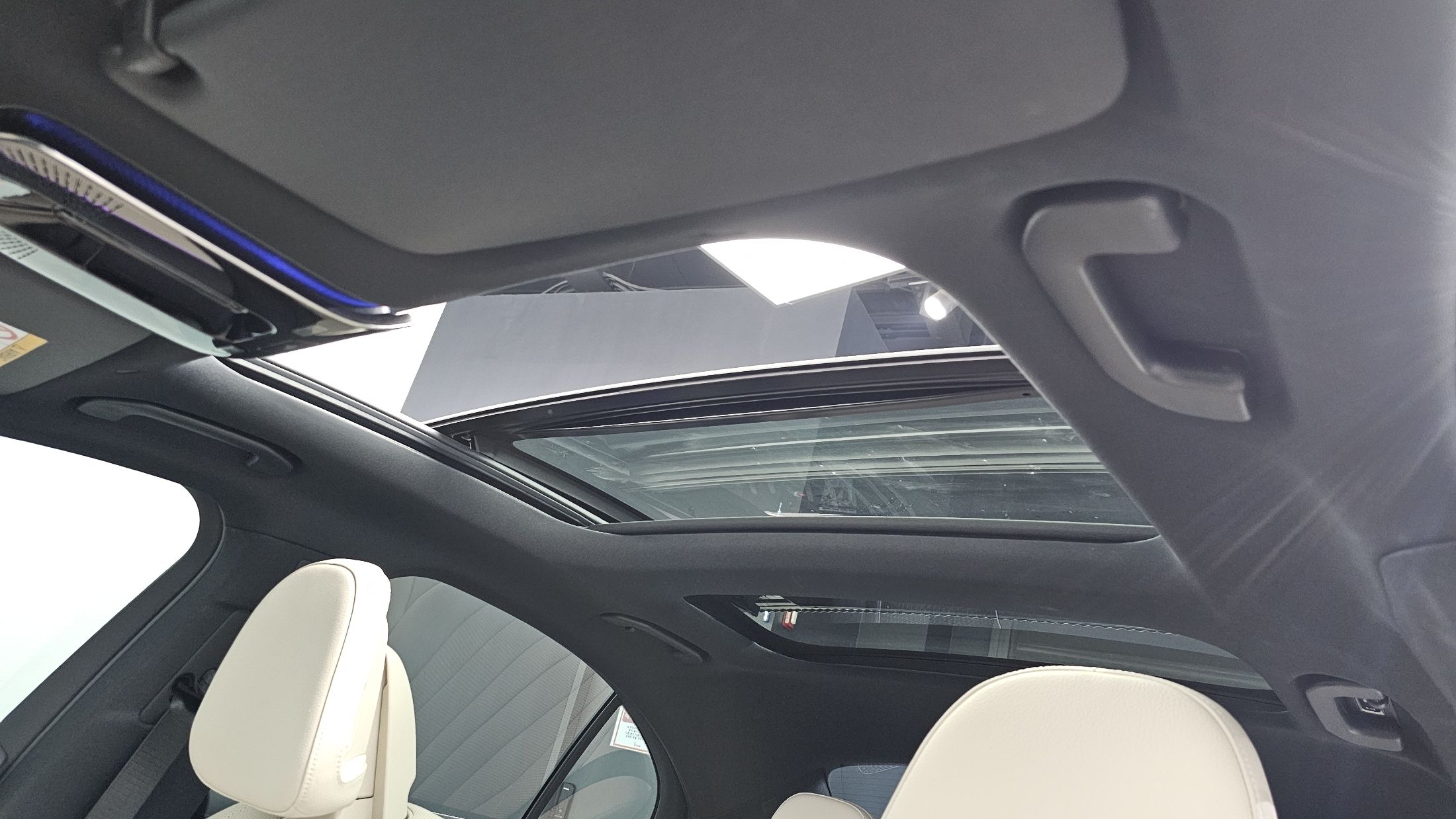 MERCEDES BENZ E-CLASS W214