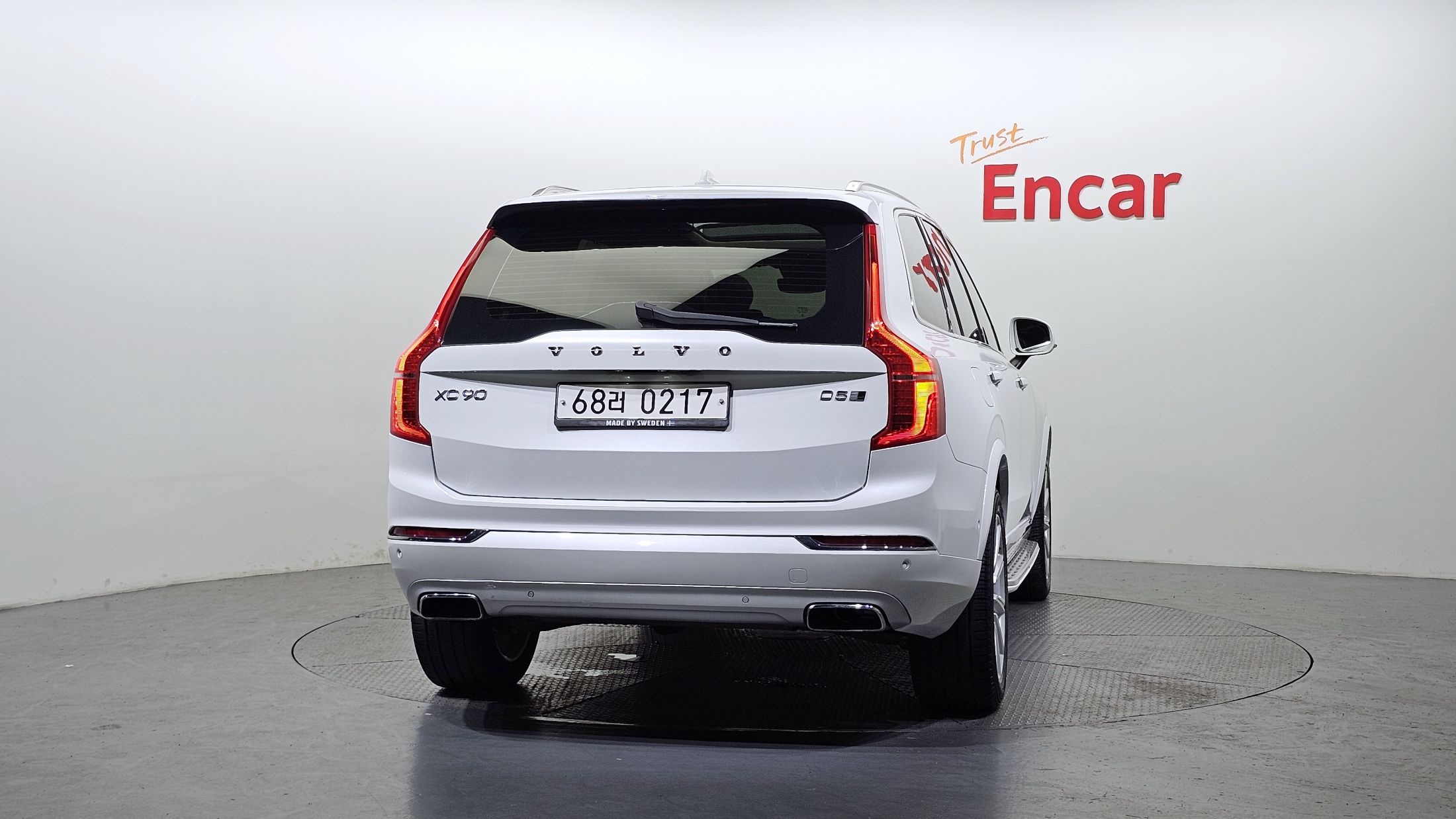 VOLVO XC90 2016