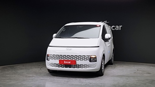 HYUNDAI STARIA 2022