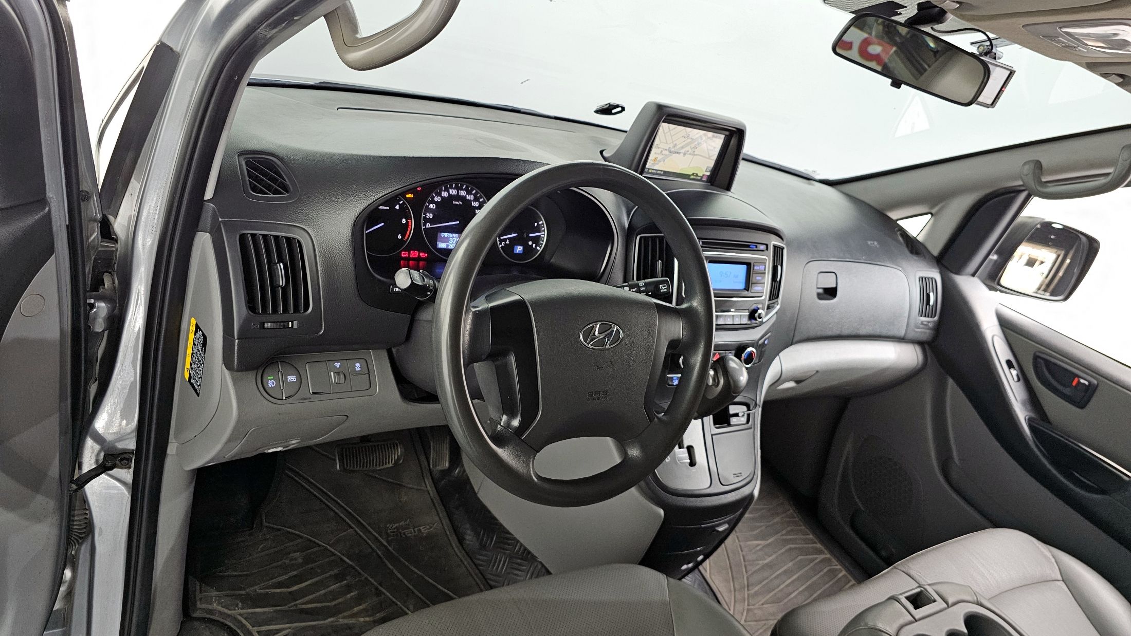 HYUNDAI STAREX GRAND 2017