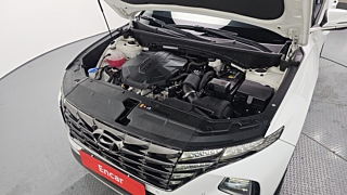 HYUNDAI TUCSON NX4 2021
