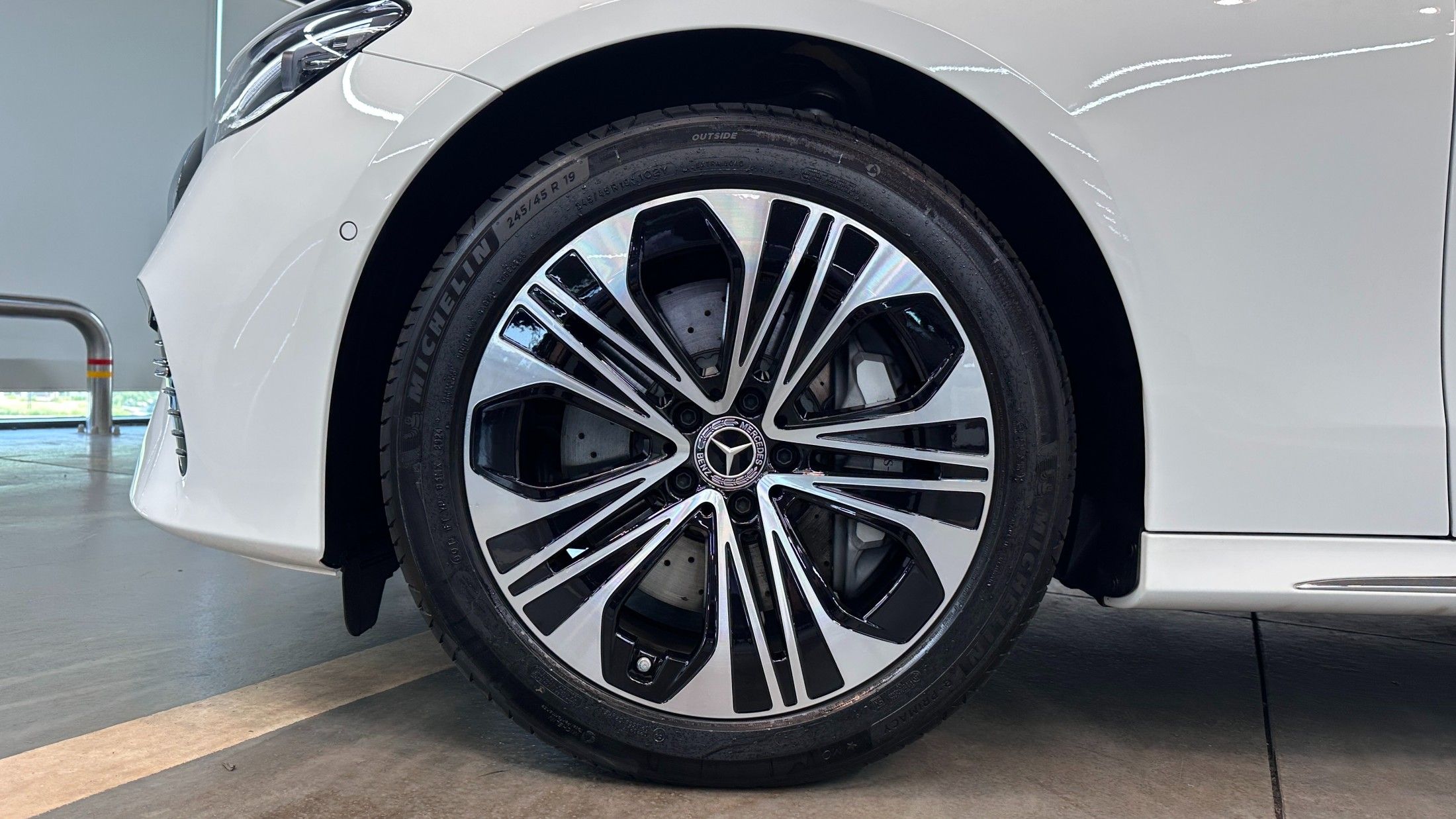 MERCEDES BENZ E-CLASS W214