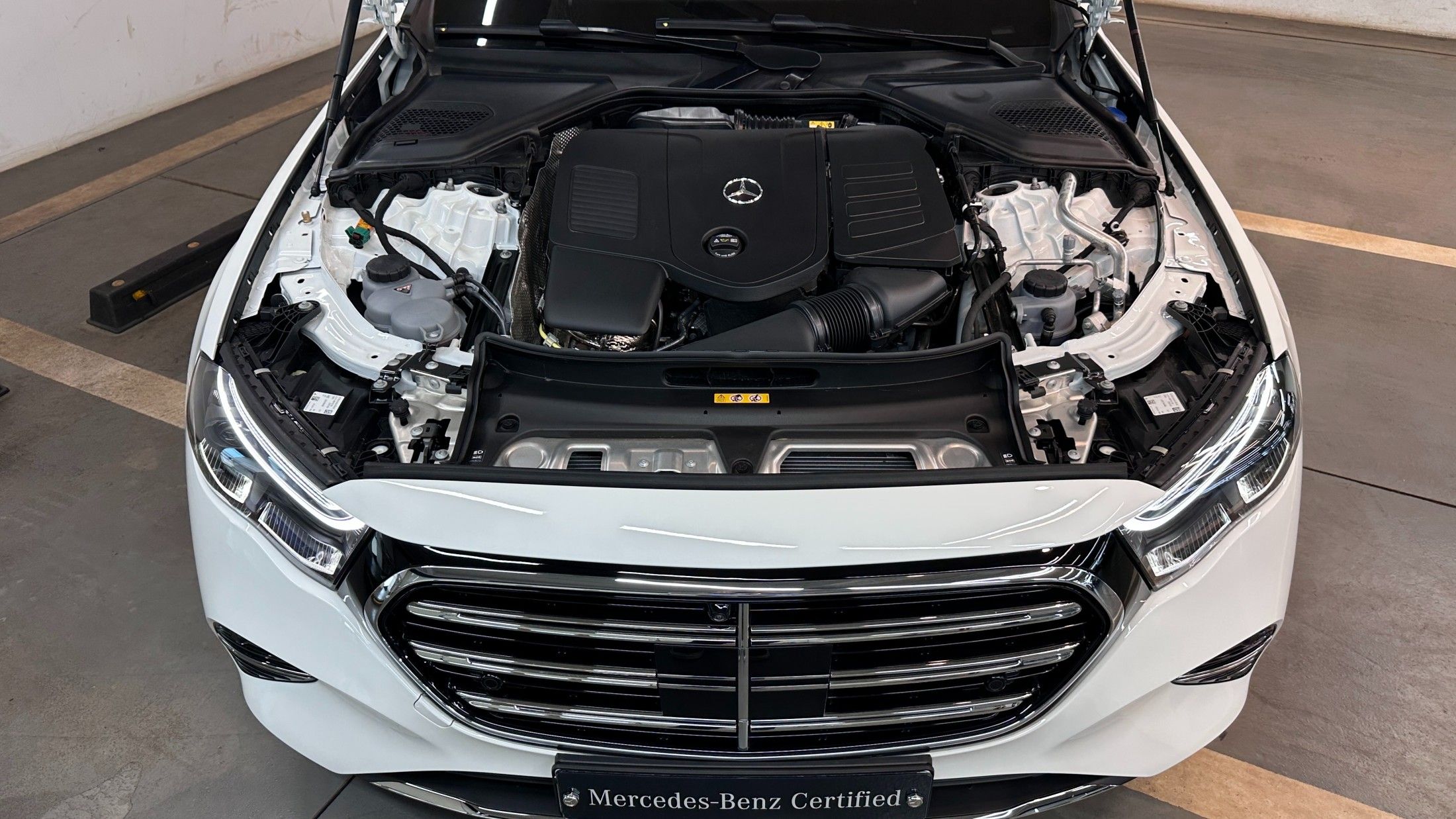 MERCEDES BENZ E-CLASS W214