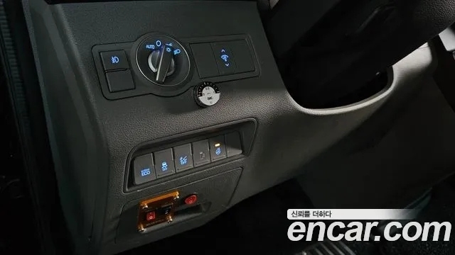 HYUNDAI SOLATI 2021