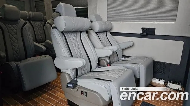 HYUNDAI SOLATI 2021