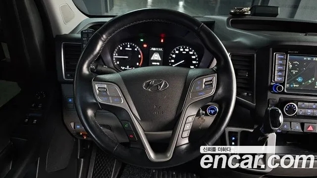 HYUNDAI SOLATI 2021