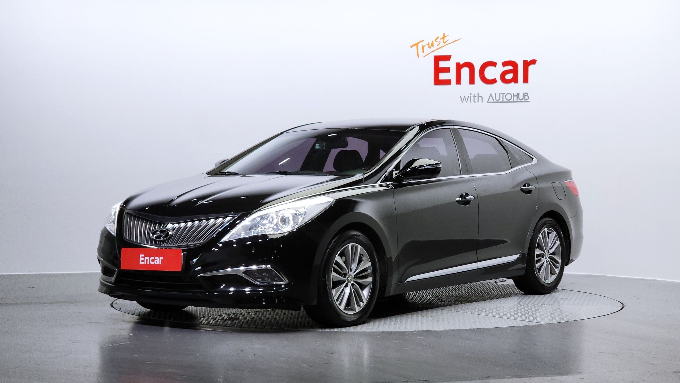 HYUNDAI GRANDEUR HG 2016