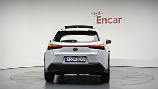 LEXUS UX250H 2023