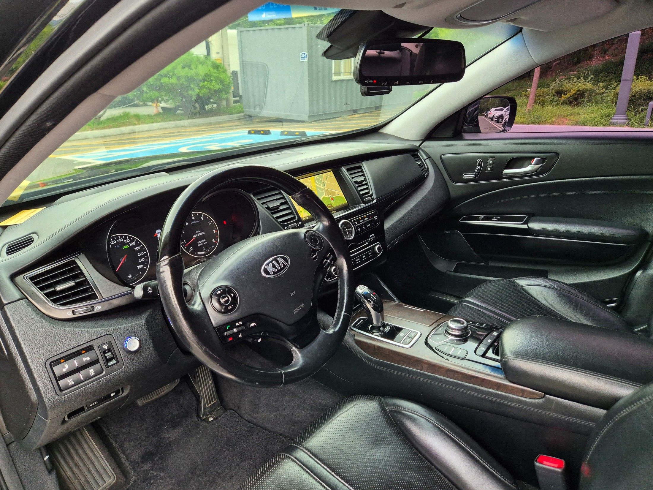 KIA K9 2012