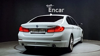 BMW 5-SERIES G30 2018