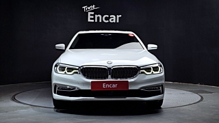 BMW 5-SERIES G30 2018