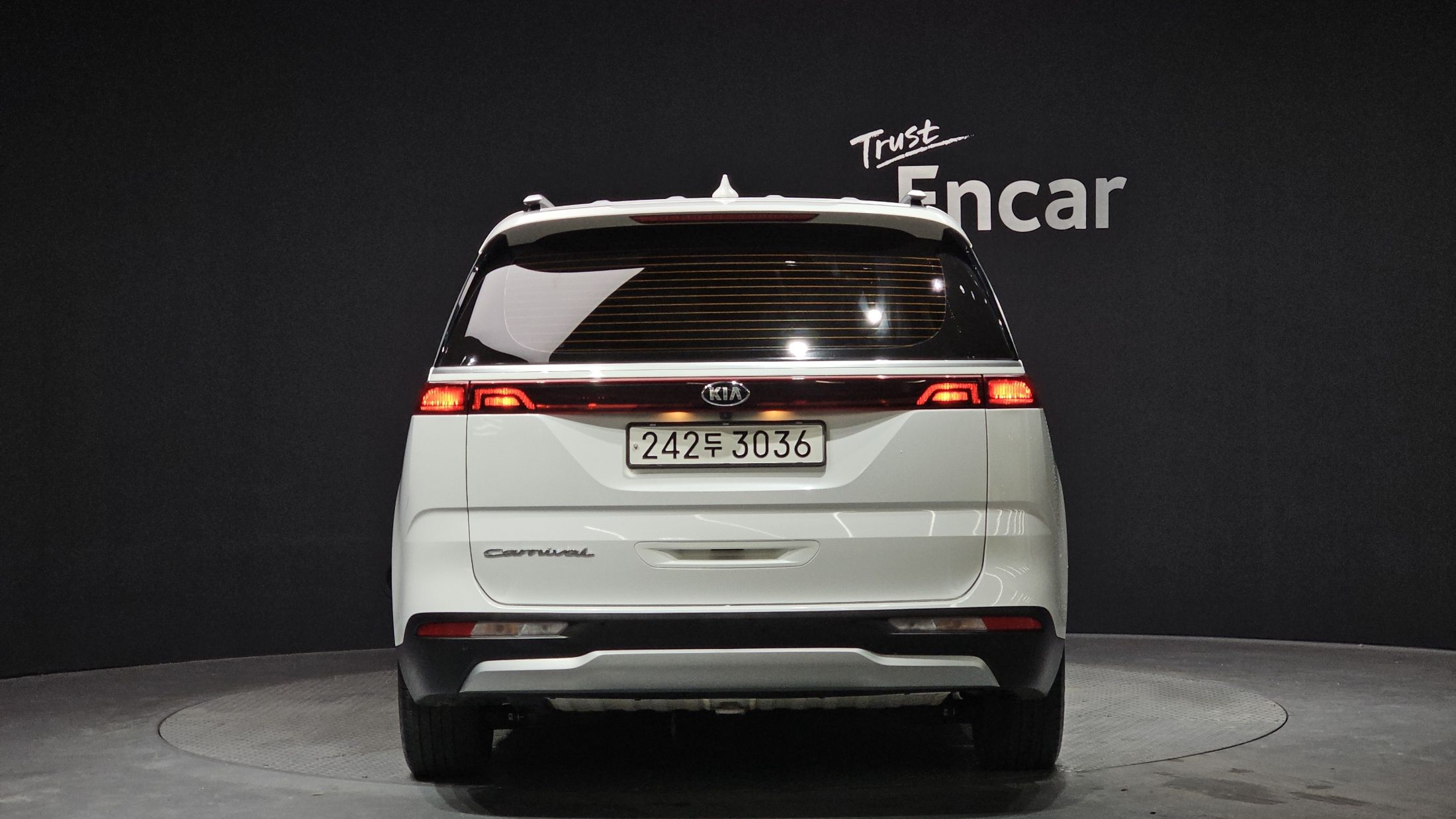 KIA CARNIVAL 2021