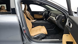 VOLVO V60 CROSS COUNTRY 2019