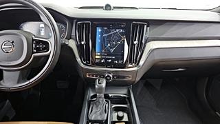 VOLVO V60 CROSS COUNTRY 2019